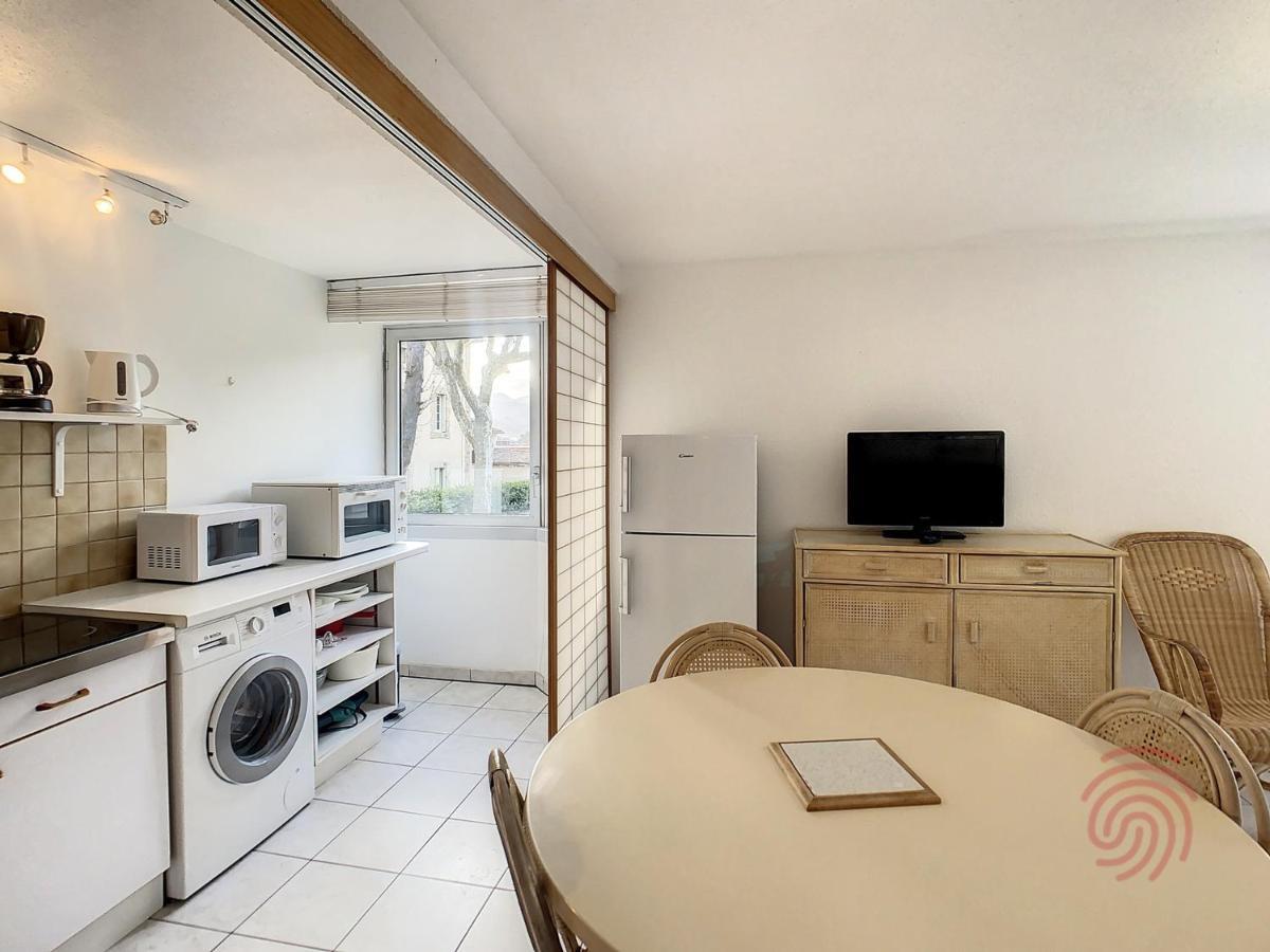 Appart F2 A Lamalou, Terrasse, Wifi, Animaux Acceptes, Proche Centre & Thermes - Fr-1-451-24 Exteriér fotografie